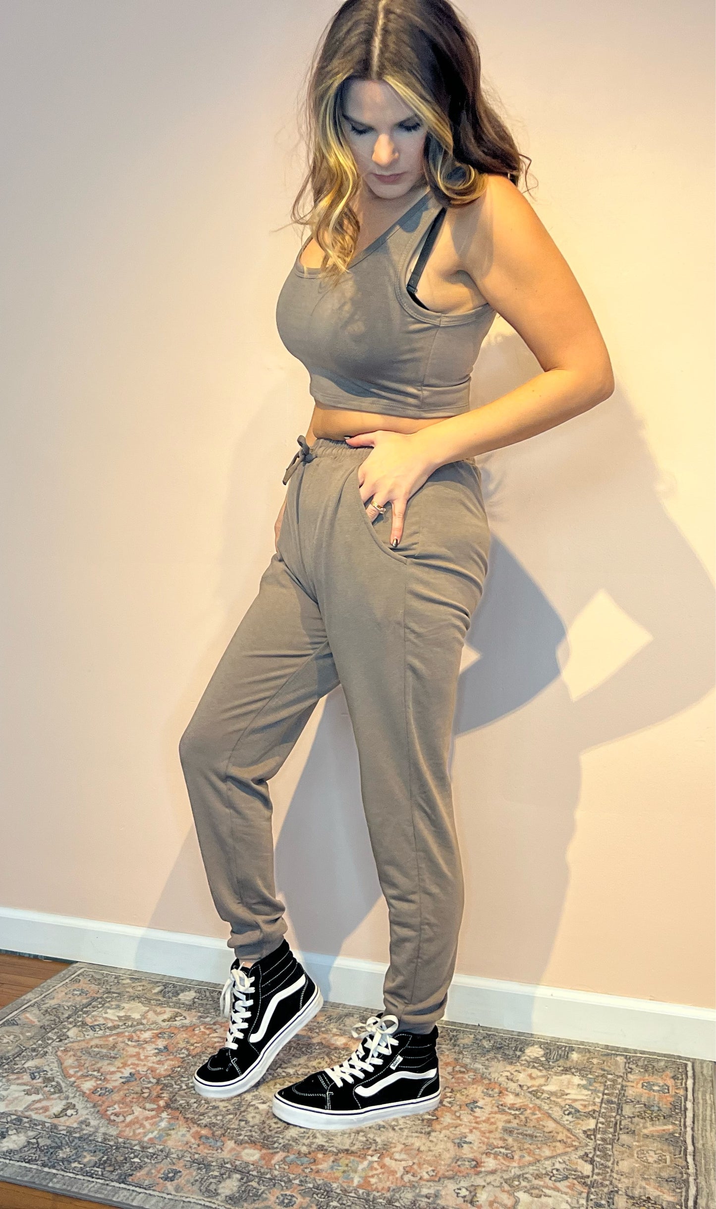Catch flights not feelings jogger set
